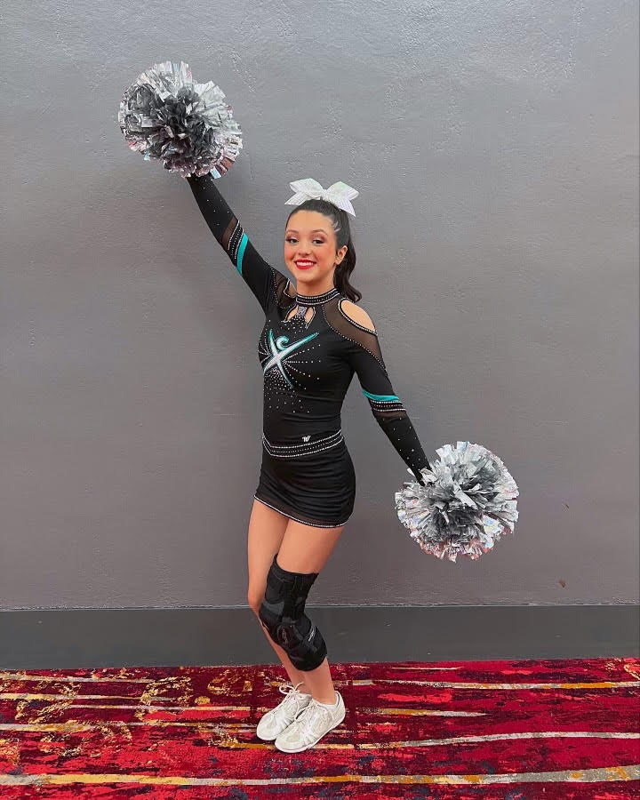 Cheer Picture Poses with Pom Poms - Lemon8 Search