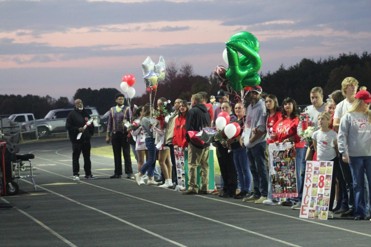 Celebrating the 10/25 Senior Night with the Trojans